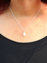Pearl Pendant With Yellow Sapphire