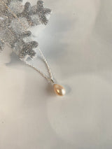 Cream Pearl Pendant