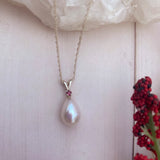 Pearl Pendant With Ruby